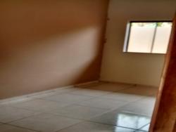 Casa para Locação em Arapongas - 2