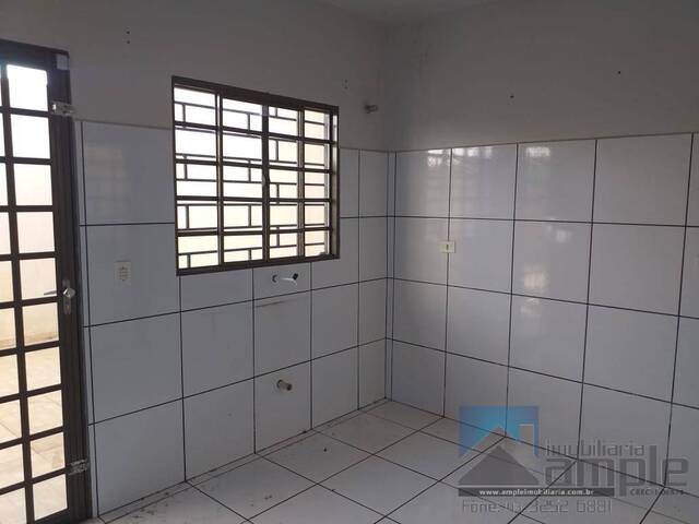 #3061 - Casa para Locação em Arapongas - PR - 3