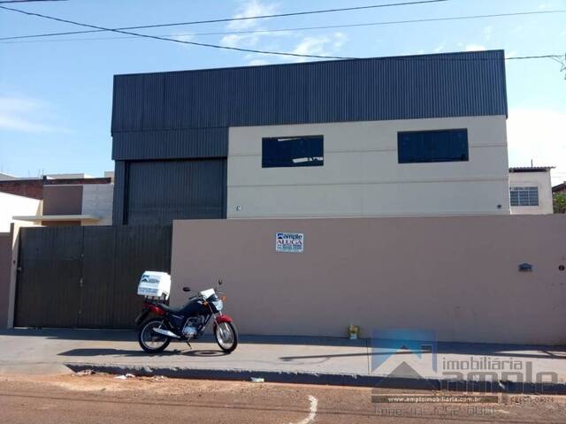 #3213 - Barracão para Locação em Arapongas - PR