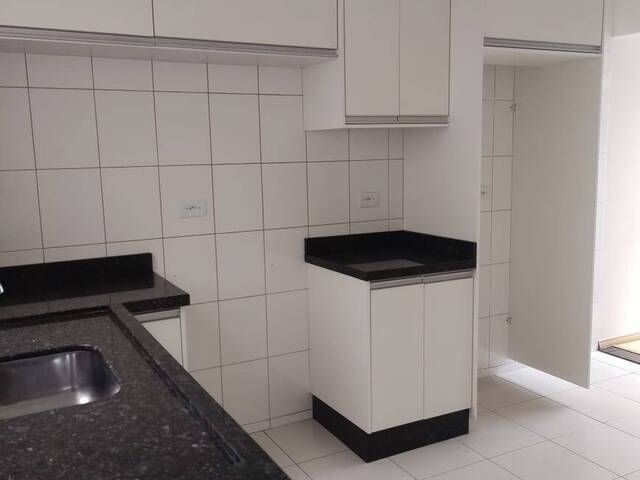 #3538 - Apartamento para Locação em Arapongas - PR - 3