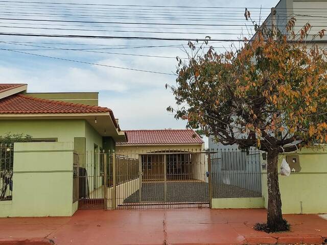 #3557 - Casa para Locação em Arapongas - PR - 1