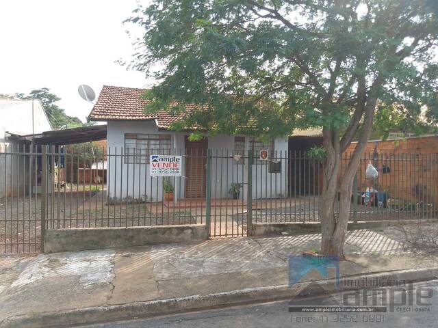 #3567 - Casa para Venda em Arapongas - PR - 2