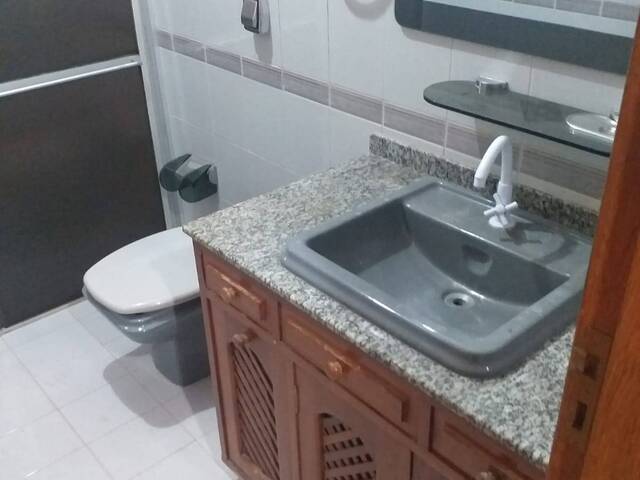 #3731 - Casa para Locação em Arapongas - PR