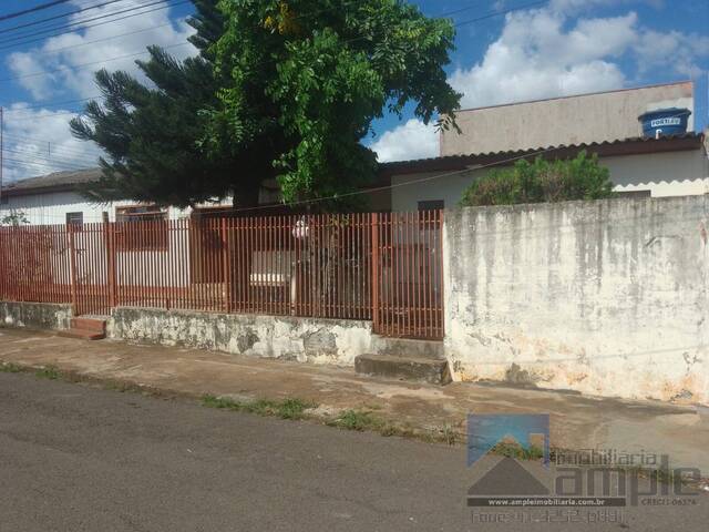 #3871 - Casa para Venda em Arapongas - PR