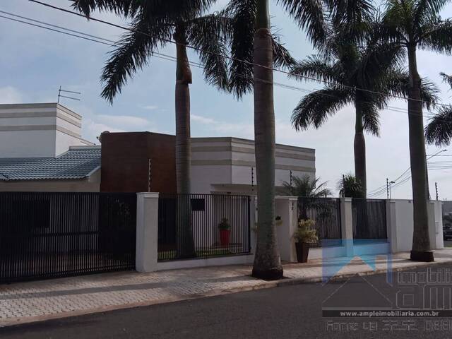 #4013 - Casa para Locação em Arapongas - PR - 1