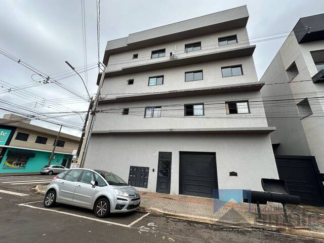 #4033 - Apartamento para Locação em Arapongas - PR - 1