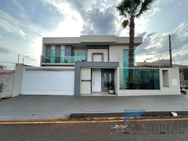 #4034 - Casa para Venda em Arapongas - PR - 1
