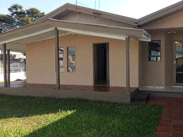 #3993 - Casa para Locação em Arapongas - PR - 2