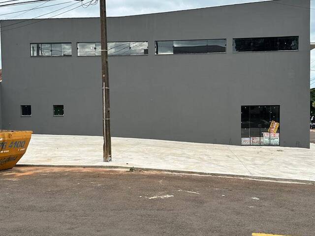 #4043 - Barracão para Locação em Arapongas - PR - 2