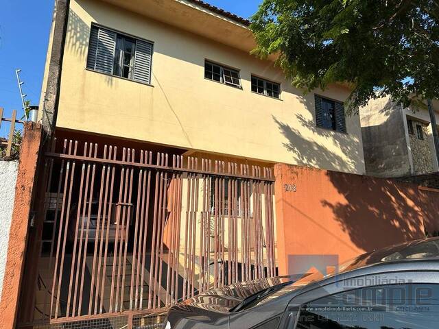 #4044 - Casa para Locação em Arapongas - PR - 2