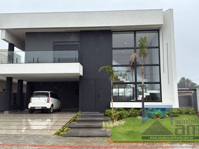 #4050 - Casa para Venda em Arapongas - PR - 1