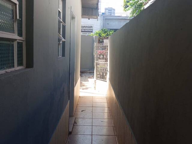 #4051 - Casa para Locação em Arapongas - PR - 2