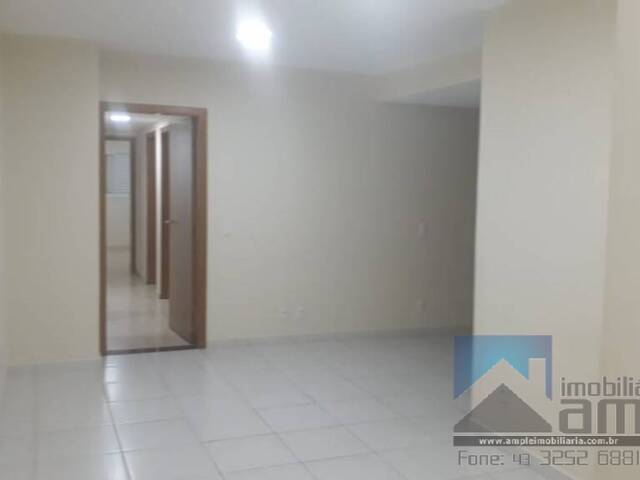 #4061 - Apartamento para Venda em Arapongas - PR - 2