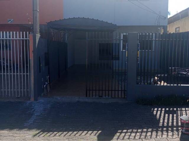 #4071 - Casa para Locação em Arapongas - PR - 1