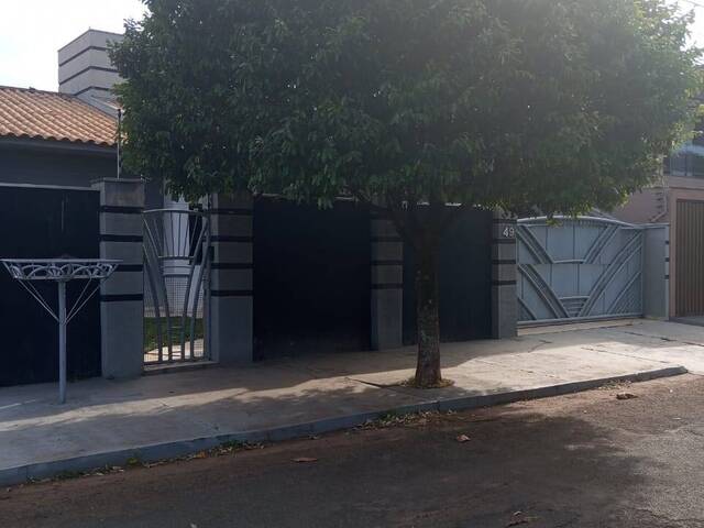 #4089 - Casa para Locação em Arapongas - PR - 1