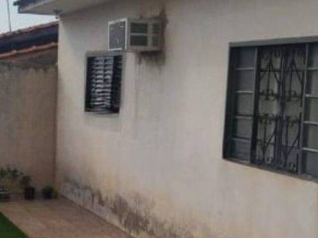 #4114 - Casa para Venda em Arapongas - PR - 1