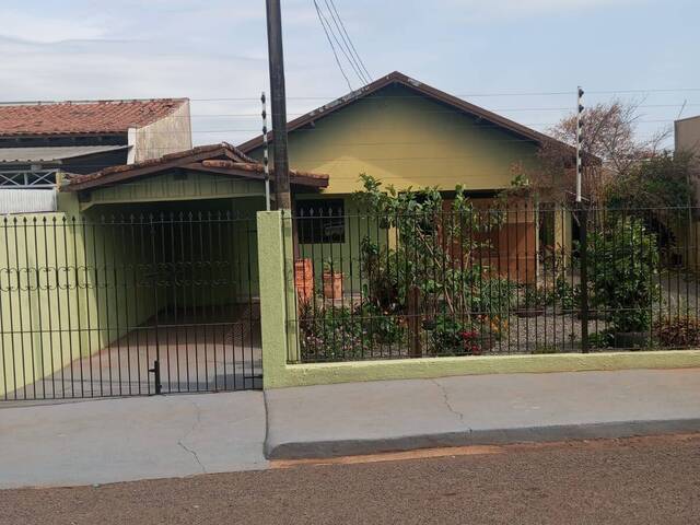 #4120 - Casa para Locação em Arapongas - PR - 1