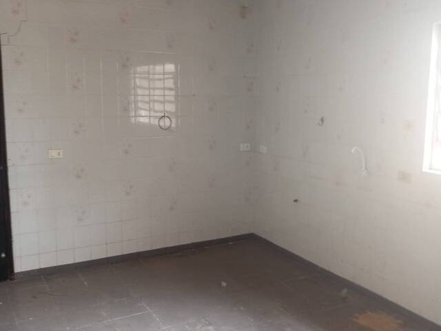 #4141 - Casa para Locação em Arapongas - PR - 2