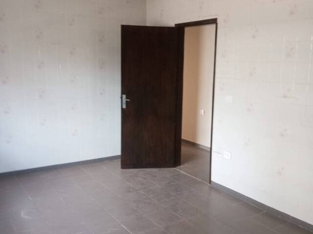 #4141 - Casa para Locação em Arapongas - PR - 3