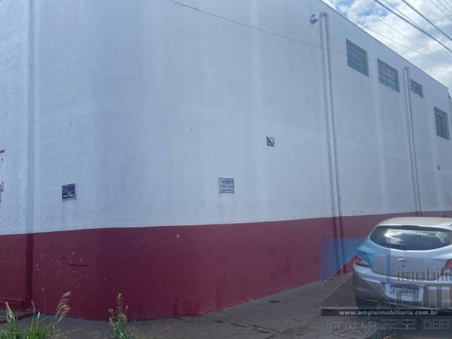 #4156 - Barracão para Locação em Arapongas - PR - 2