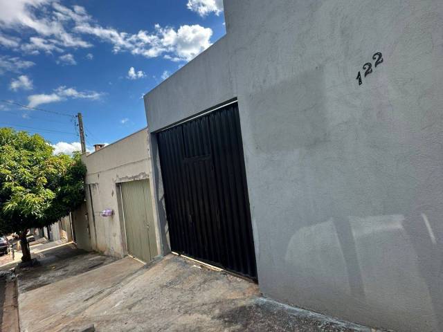 #4157 - Casa para Locação em Arapongas - PR - 1