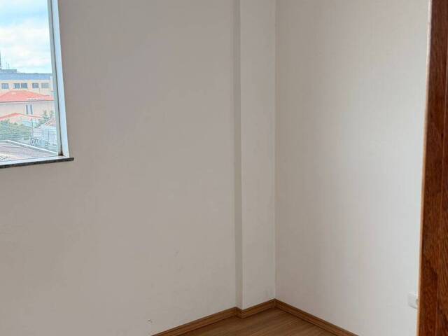 Apartamento para Venda em Arapongas - 4