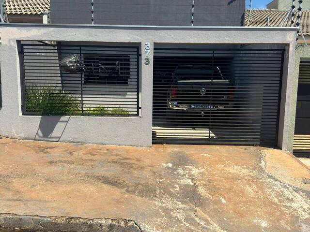 #4192 - Casa para Venda em Arapongas - PR