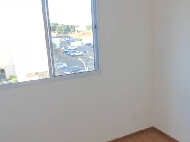 Apartamento para Locação em Arapongas - 3