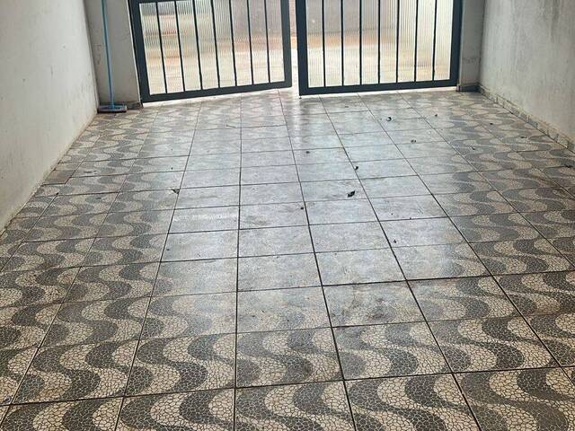 #4290 - Casa para Locação em Arapongas - PR - 2