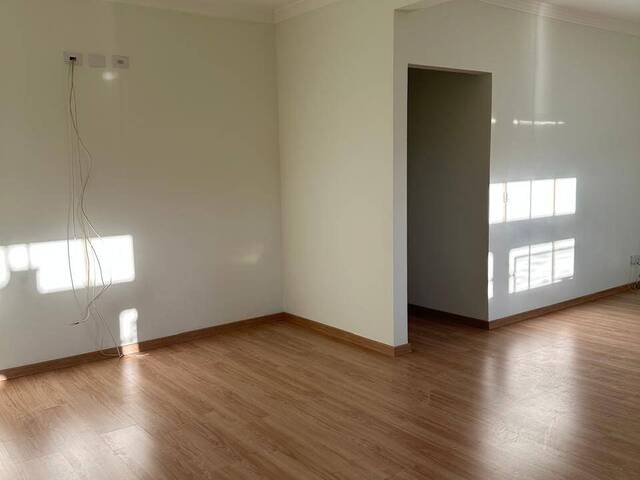 #4291 - Casa para Venda em Arapongas - PR - 3