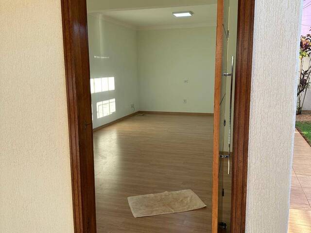 #4291 - Casa para Venda em Arapongas - PR - 2