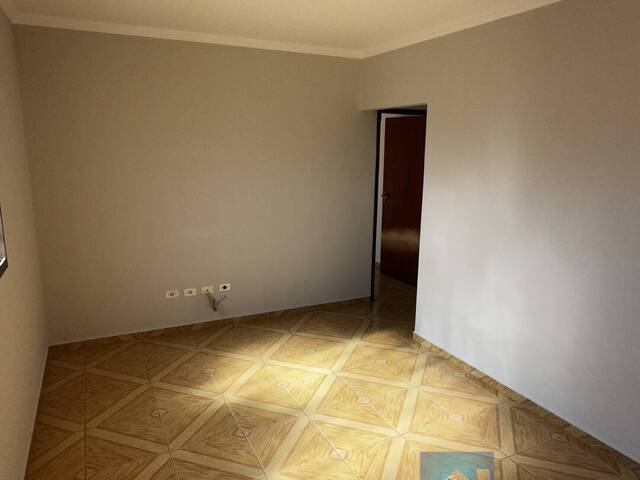 #4335 - Casa para Locação em Arapongas - PR - 3