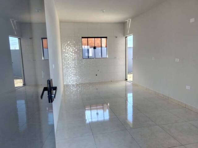 #4350 - Casa para Venda em Arapongas - PR - 3