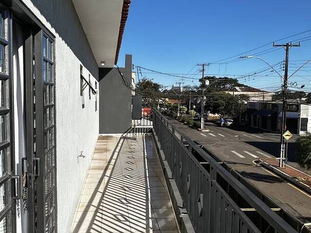 #4352 - Apartamento para Locação em Arapongas - PR - 1