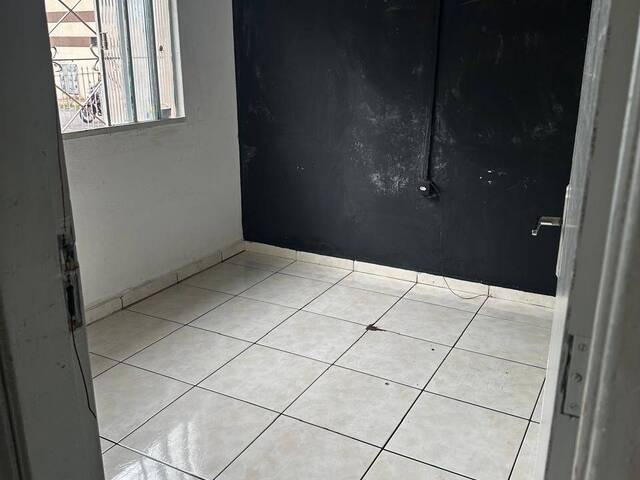 #4357 - Casa para Venda em Arapongas - PR - 3