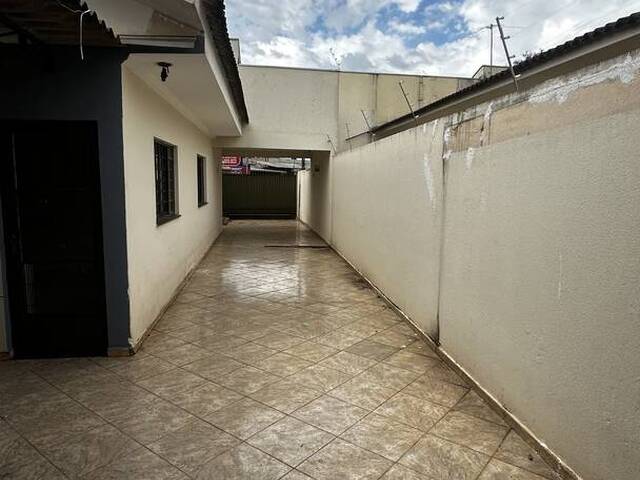 #4365 - Casa para Locação em Arapongas - PR - 2