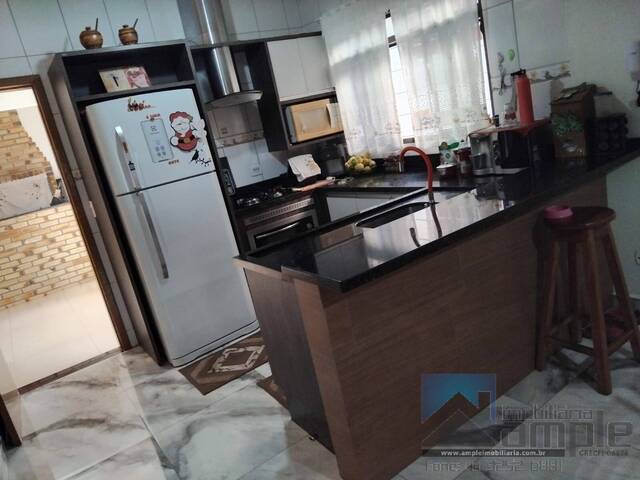 #4370 - Casa para Venda em Arapongas - PR - 2
