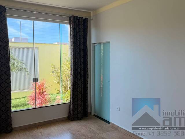 #4385 - Casa para Venda em Arapongas - PR - 3