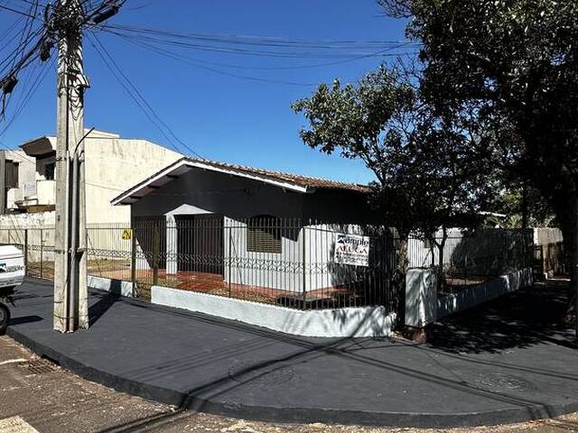 #4389 - Casa para Locação em Arapongas - PR
