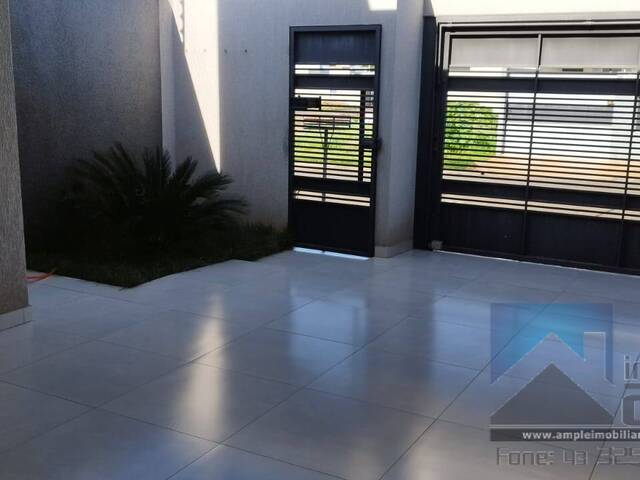 #4401 - Casa para Venda em Arapongas - PR - 2