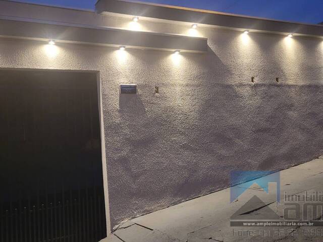 #4402 - Casa para Locação em Arapongas - PR - 2